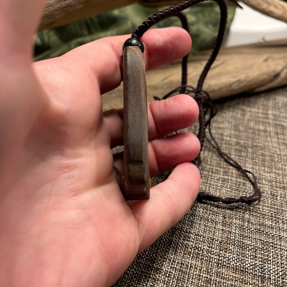 5208-HTT Handmade Sandalwood Natural Stone Pendant Necklace Long Adjustable New - Picture 10 of 10